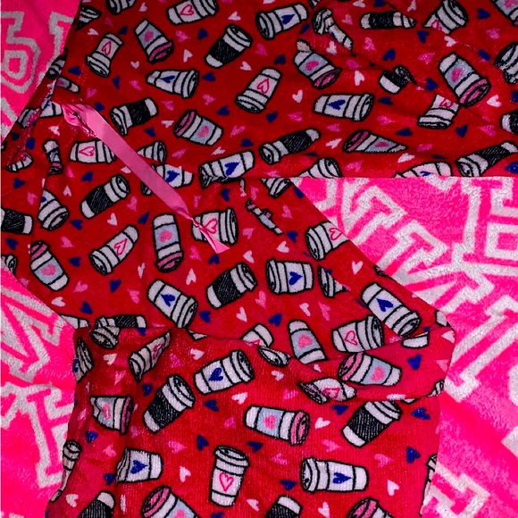 Pjs - Picture 1 of 2